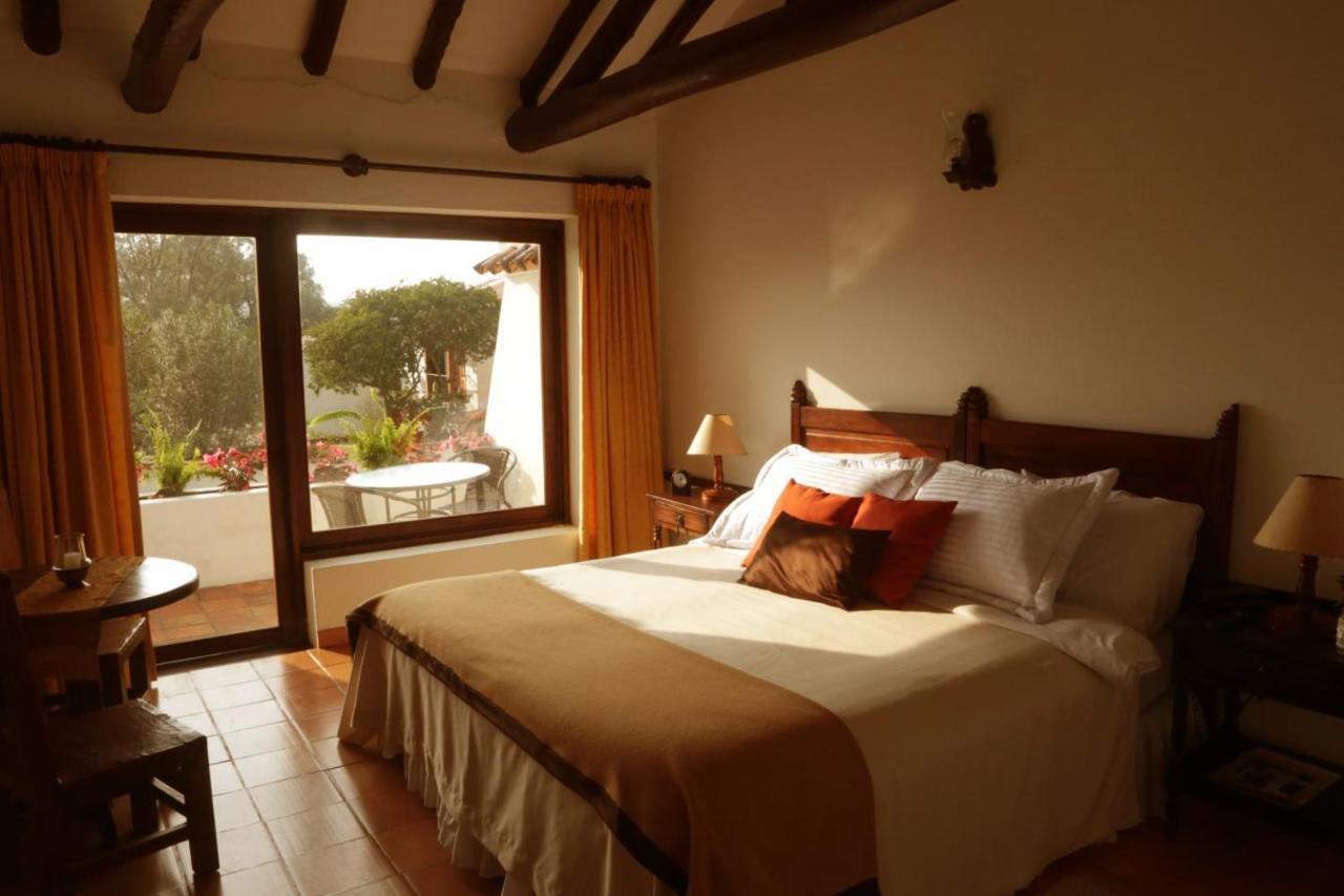 Hotel Meson De Los Virreyes Villa de Leyva Bagian luar foto