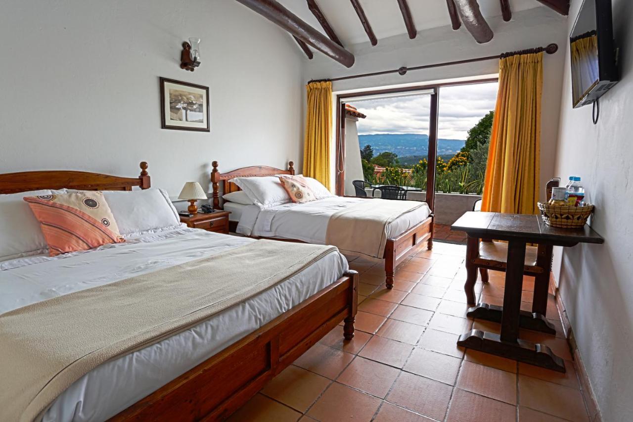 Hotel Meson De Los Virreyes Villa de Leyva Bagian luar foto