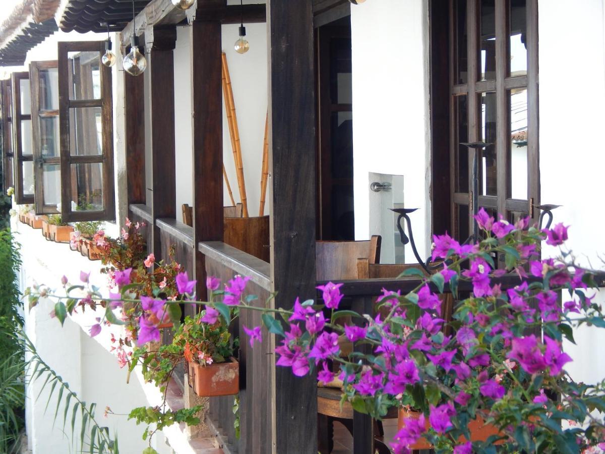 Hotel Meson De Los Virreyes Villa de Leyva Bagian luar foto