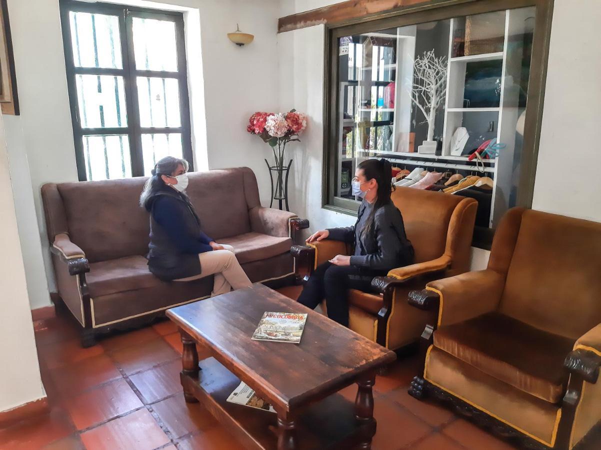 Hotel Meson De Los Virreyes Villa de Leyva Bagian luar foto