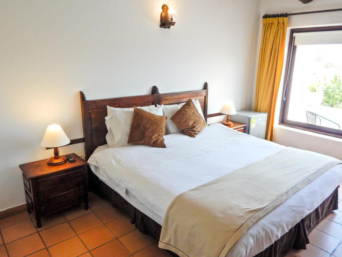 Hotel Meson De Los Virreyes Villa de Leyva Bagian luar foto