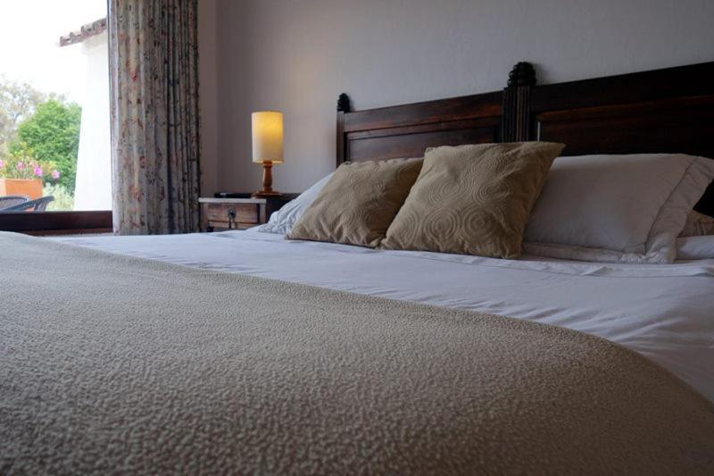 Hotel Meson De Los Virreyes Villa de Leyva Bagian luar foto
