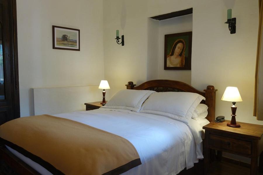 Hotel Meson De Los Virreyes Villa de Leyva Bagian luar foto