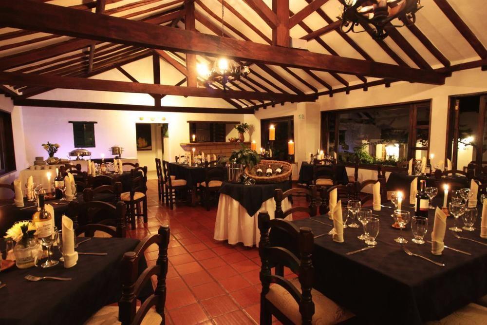 Hotel Meson De Los Virreyes Villa de Leyva Bagian luar foto